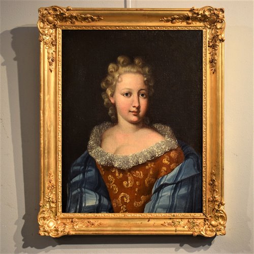 Portrait of a young Lady